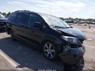 TOYOTA TOYOTA SIENNA SE 8 PASSENGER