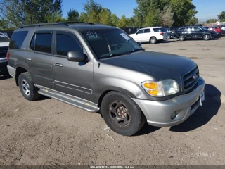 TOYOTA TOYOTA SEQUOIA SR5 V8
