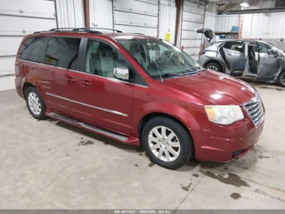 CHRYSLER CHRYSLER TOWN & COUNTRY TOURING PLUS