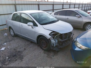 NISSAN NISSAN VERSA 1.8S
