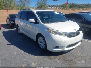 TOYOTA TOYOTA SIENNA LIMITED PREMIUM 7 PASSENGER