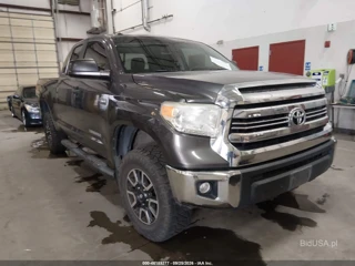 TOYOTA TOYOTA TUNDRA SR5 5.7L V8