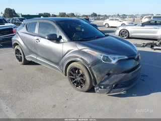 TOYOTA TOYOTA C-HR XLE