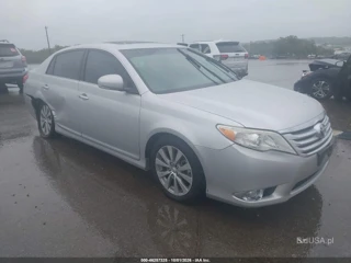 TOYOTA TOYOTA AVALON LIMITED