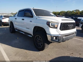 TOYOTA TOYOTA TUNDRA SR5 5.7L V8