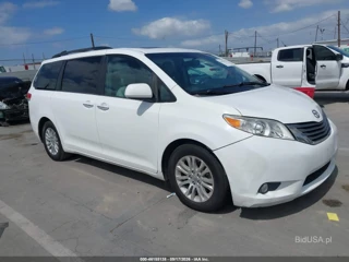 TOYOTA TOYOTA SIENNA XLE V6 8 PASSENGER