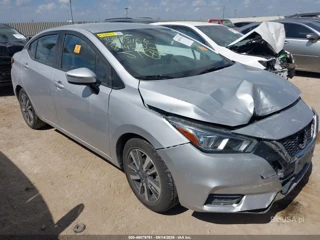 NISSAN NISSAN VERSA SV XTRONIC CVT