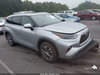TOYOTA TOYOTA HIGHLANDER XLE