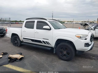 TOYOTA TOYOTA TACOMA SR