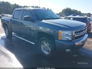 CHEVROLET CHEVROLET SILVERADO 1500 LT
