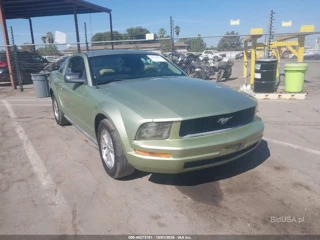 FORD FORD MUSTANG V6