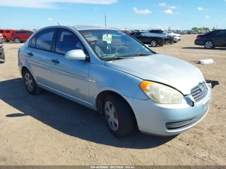 HYUNDAI HYUNDAI ACCENT GLS