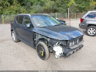 VOLVO VOLVO XC40 T5 MOMENTUM