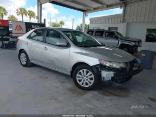 KIA KIA FORTE LX