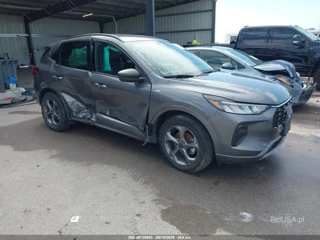 FORD FORD ESCAPE ST-LINE
