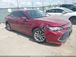 TOYOTA TOYOTA AVALON XLE HYBRID