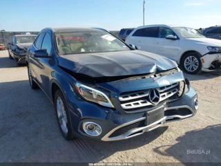 MERCEDES-BENZ MERCEDES-BENZ GLA 250 4MATIC