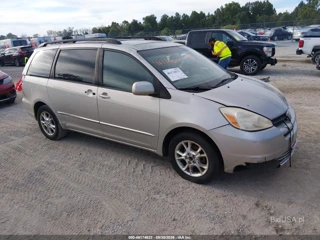 TOYOTA TOYOTA SIENNA XLE