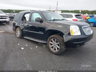 GMC YUKON DENALI