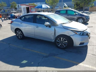 NISSAN NISSAN VERSA SV XTRONIC CVT