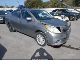 NISSAN NISSAN VERSA 1.6 SV