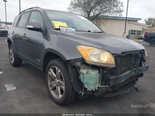 TOYOTA TOYOTA RAV4 SPORT