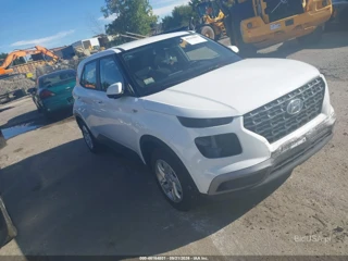 HYUNDAI HYUNDAI VENUE SE