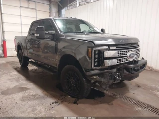 FORD FORD F-250 LARIAT