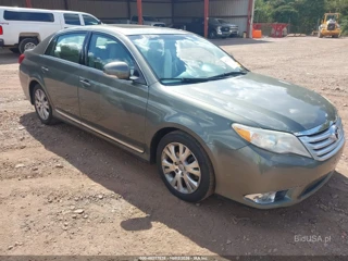 TOYOTA TOYOTA AVALON