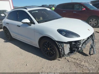 PORSCHE PORSCHE MACAN GTS