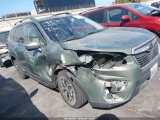 SUBARU SUBARU FORESTER PREMIUM