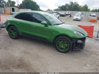 PORSCHE PORSCHE MACAN
