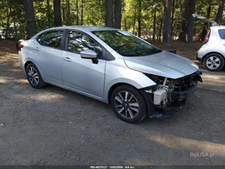 NISSAN NISSAN VERSA SV XTRONIC CVT