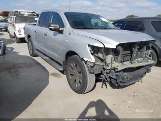 NISSAN NISSAN TITAN SV