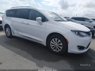 CHRYSLER CHRYSLER PACIFICA TOURING L