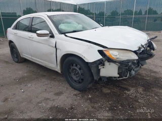 CHRYSLER CHRYSLER 200 LX