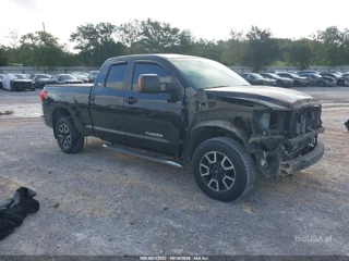 TOYOTA TOYOTA TUNDRA SR5 5.7L V8