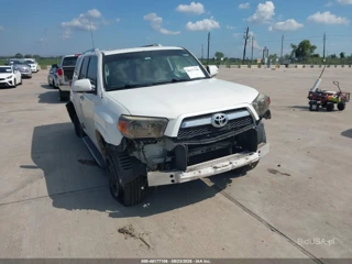 TOYOTA TOYOTA 4RUNNER SR5