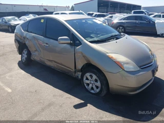 TOYOTA TOYOTA PRIUS