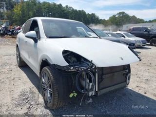 PORSCHE PORSCHE CAYENNE PLATINUM EDITION
