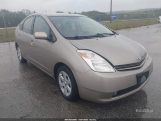 TOYOTA TOYOTA PRIUS