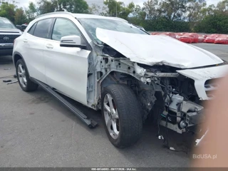 MERCEDES-BENZ MERCEDES-BENZ GLA 250