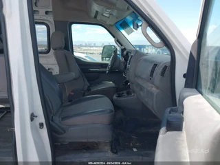 NISSAN NISSAN NV CARGO NV2500 HD S V8/SL V8/SV V8