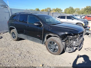 GMC ACADIA AWD AT4
