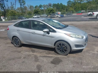 FORD FORD FIESTA SE