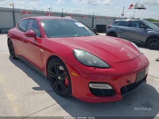 PORSCHE PORSCHE PANAMERA GTS