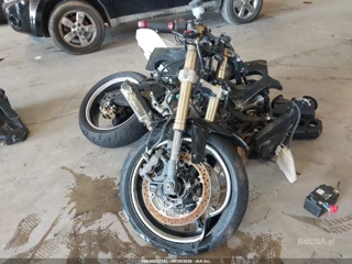 SUZUKI SUZUKI GSX-R750 K6