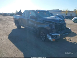 TOYOTA TOYOTA TUNDRA SR5 5.7L V8