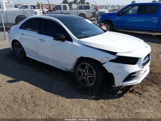 MERCEDES-BENZ MERCEDES-BENZ A 220 4MATIC