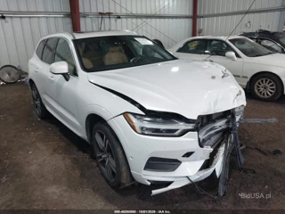 VOLVO VOLVO XC60 T5 MOMENTUM